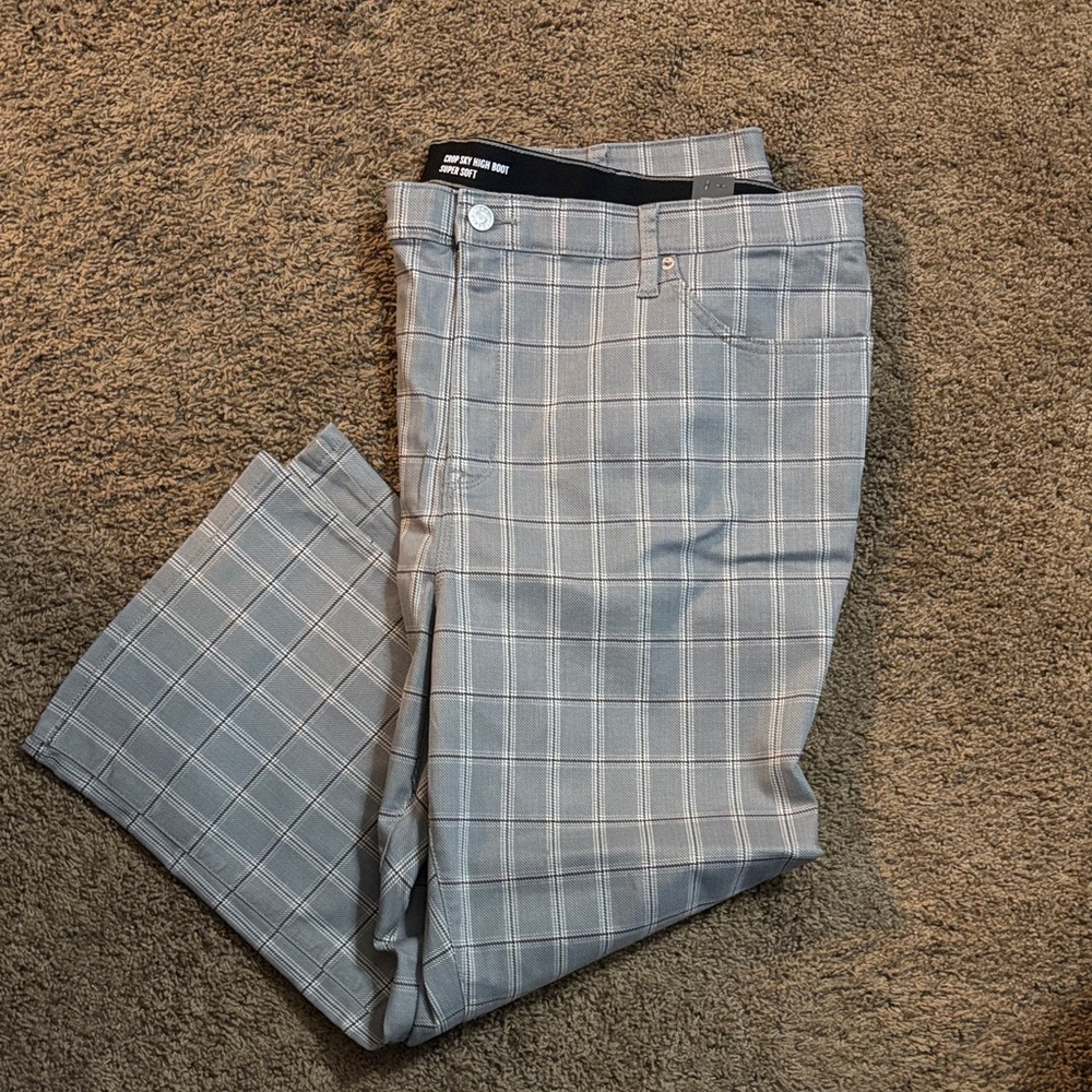 NWT. Torrid Size 26 Gray Plaid Pants crop sky high boot super soft